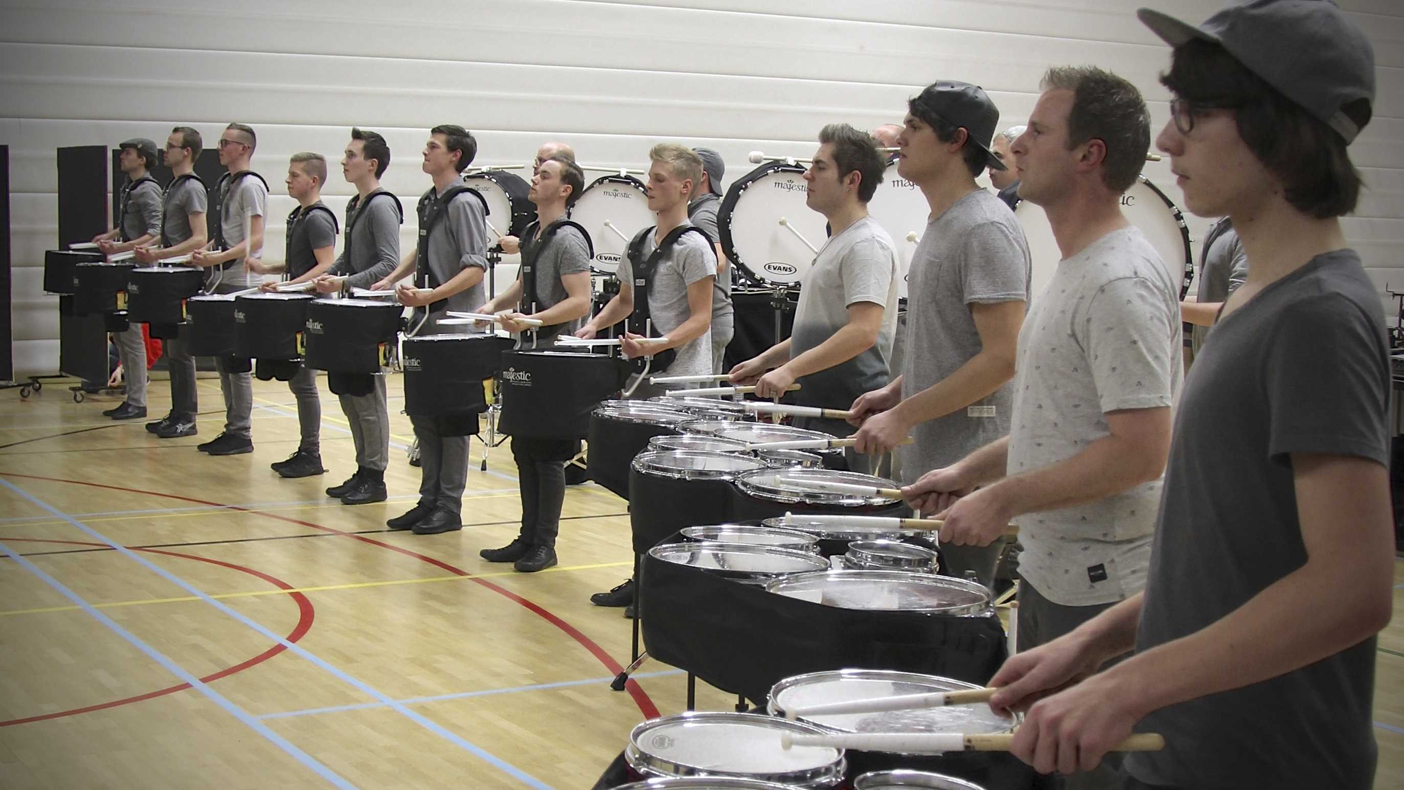 WGI Replay Percussion Unlimited in beeld Percussion Unlimited